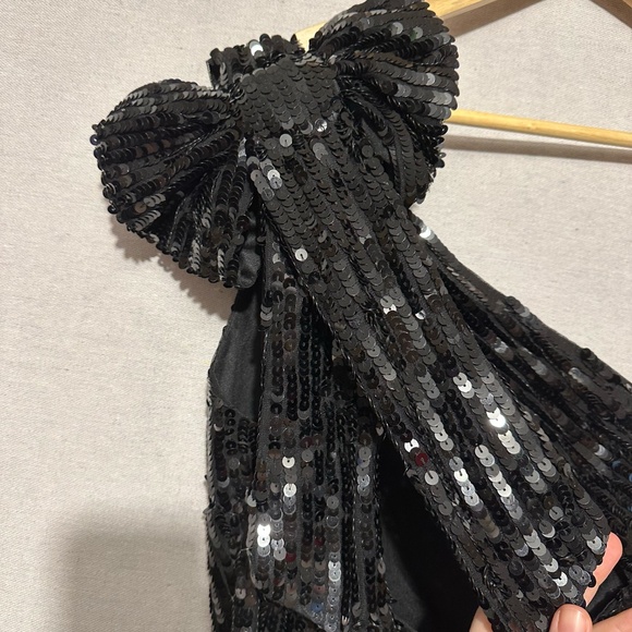 NWT Mac Duggal Sequined Asymmetric Sheath Dress With Slit - size 6 - Picture 6 of 7